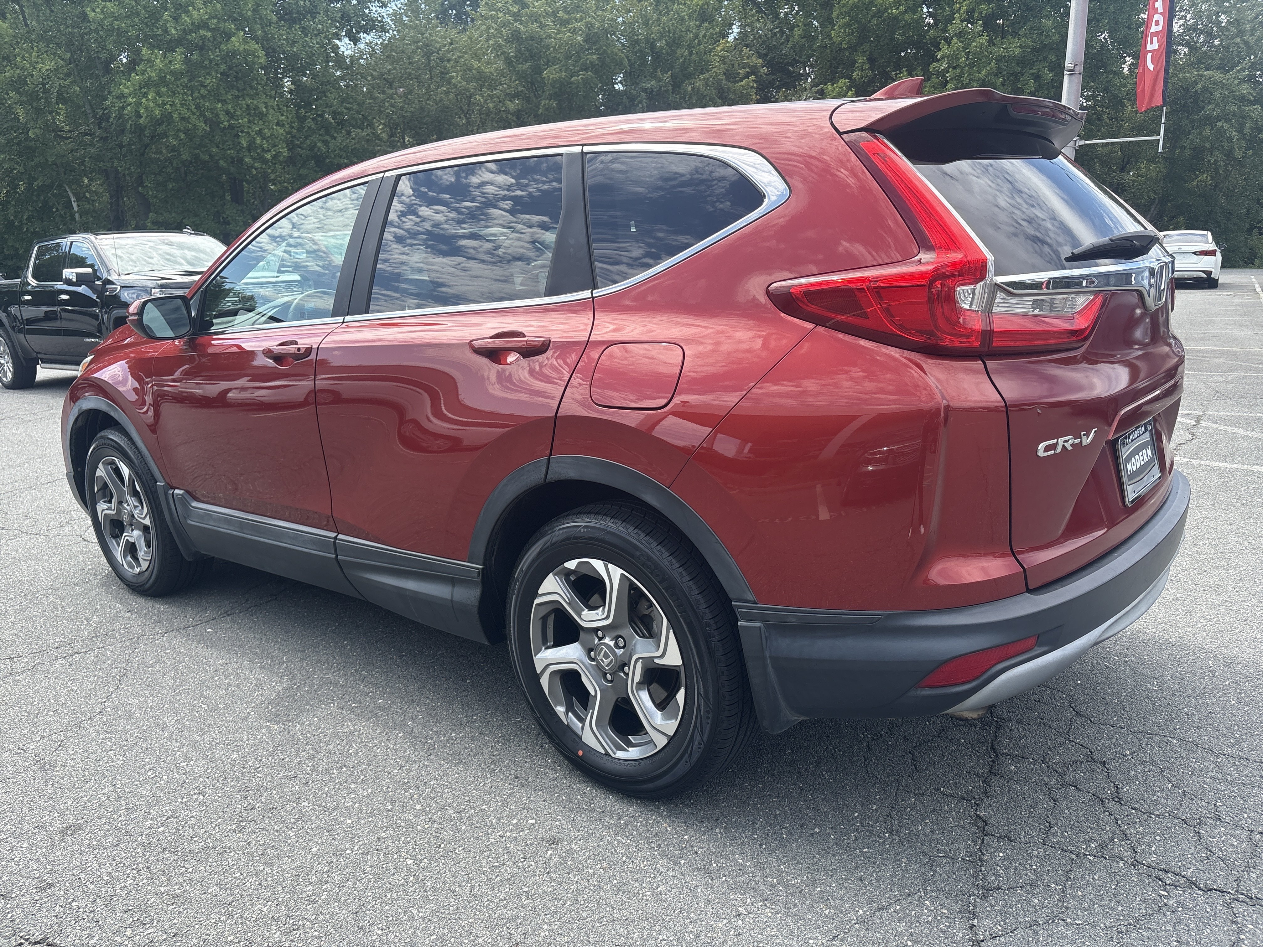 Used 2017 Honda CR-V EX image 26