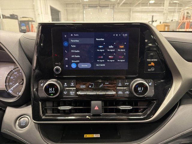 Certified 2024 Toyota Highlander XLE image 81