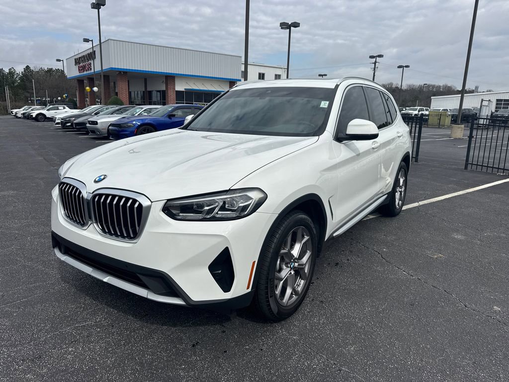 Used 2022 BMW X3 xDrive30i w/ Convenience Package w/ZPA image 2