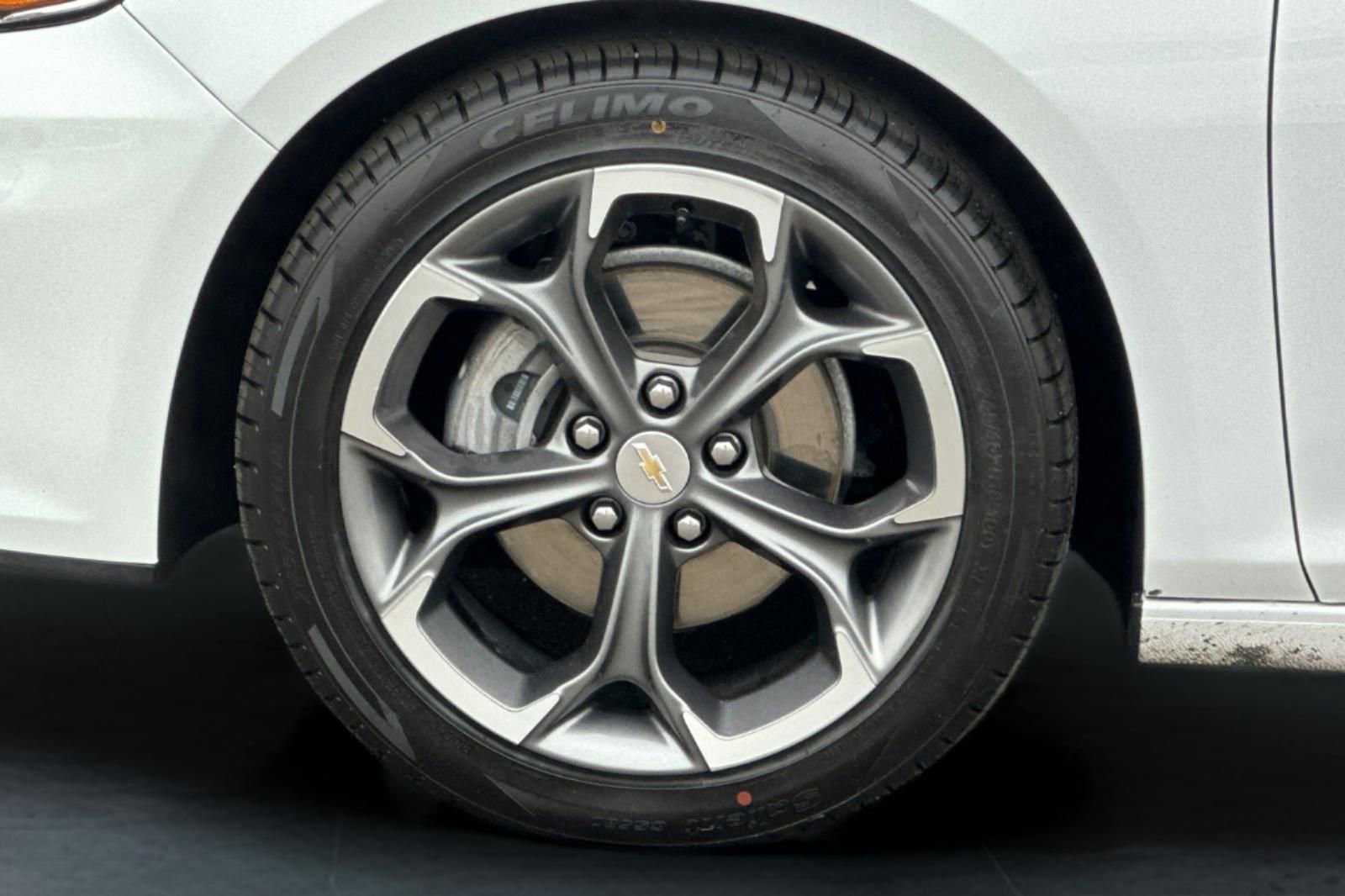 Used 2024 Chevrolet Malibu LT image 24