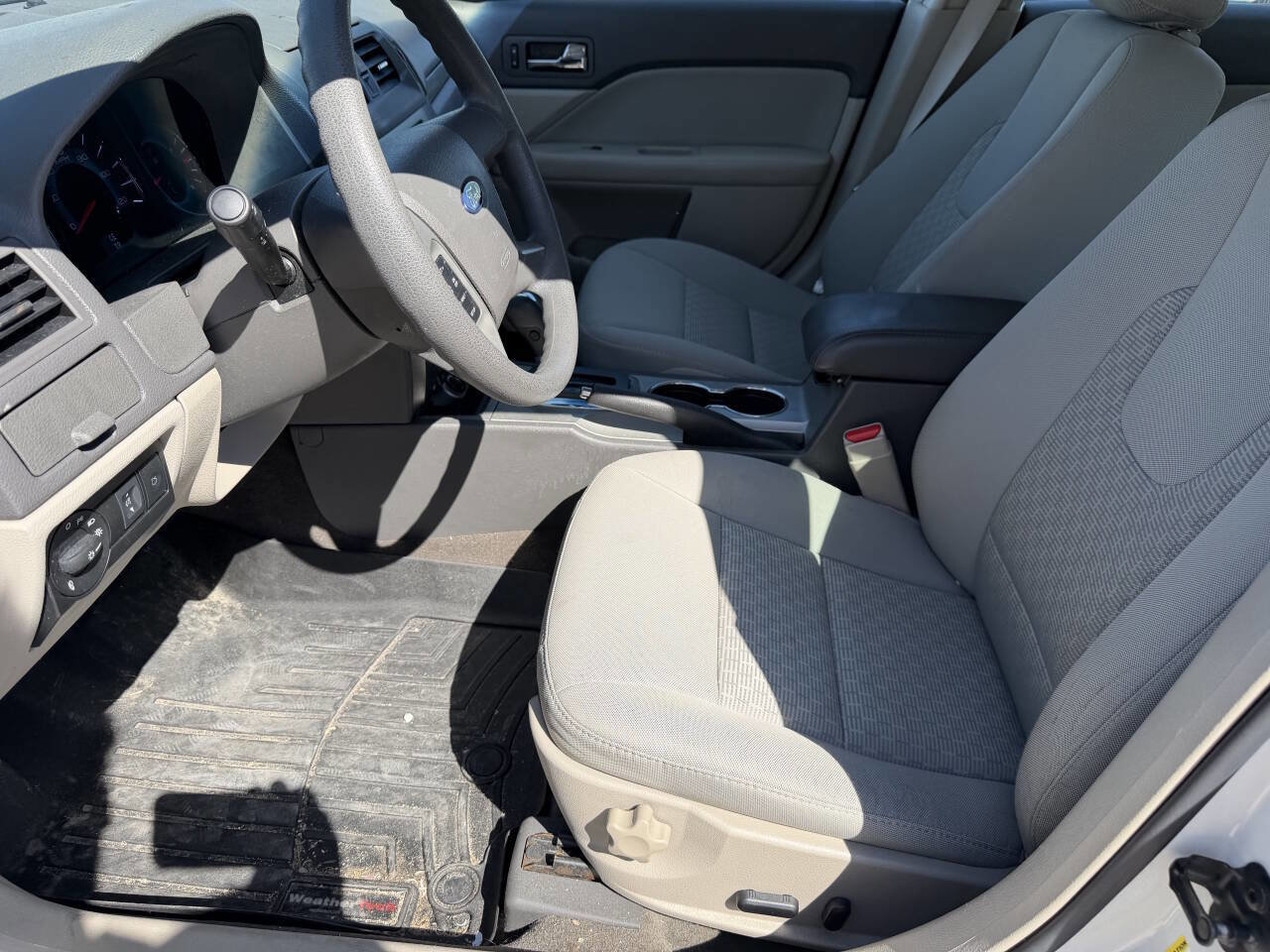 Used 2012 Ford Fusion SE FWD image 19