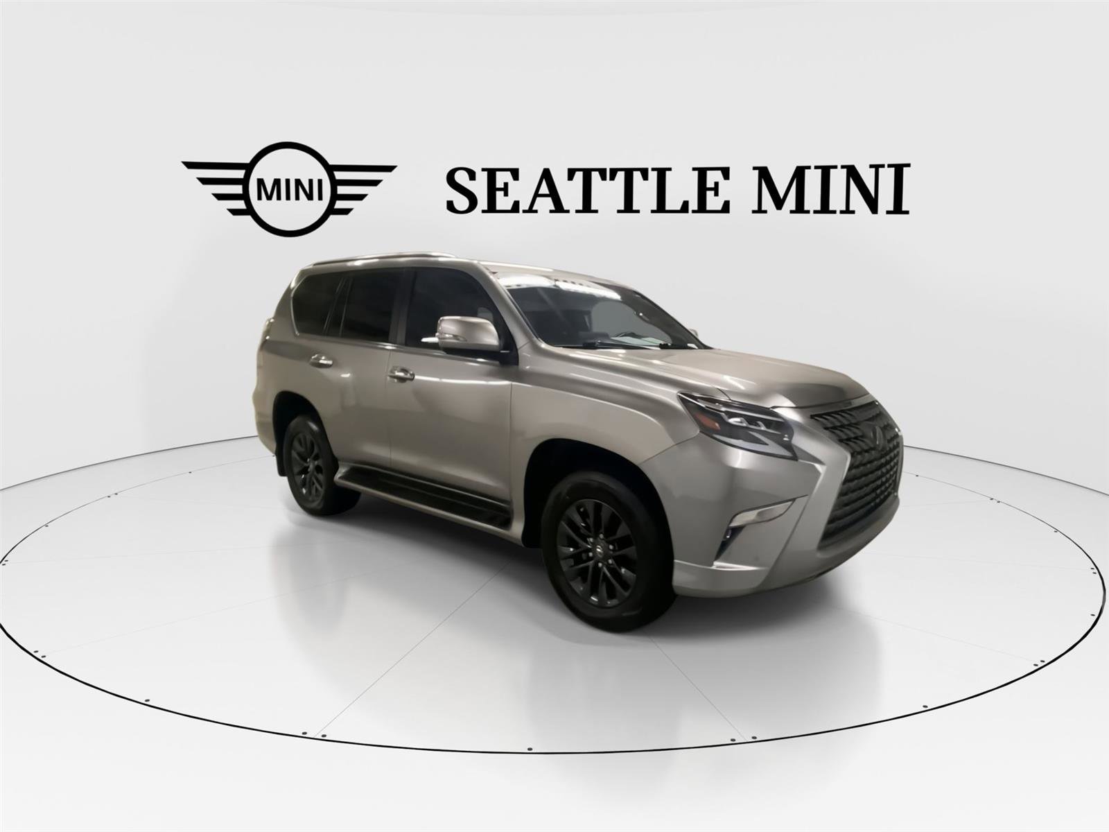 Used 2023 Lexus GX 460 Premium w/ Premium Package AWD/4WD image 2