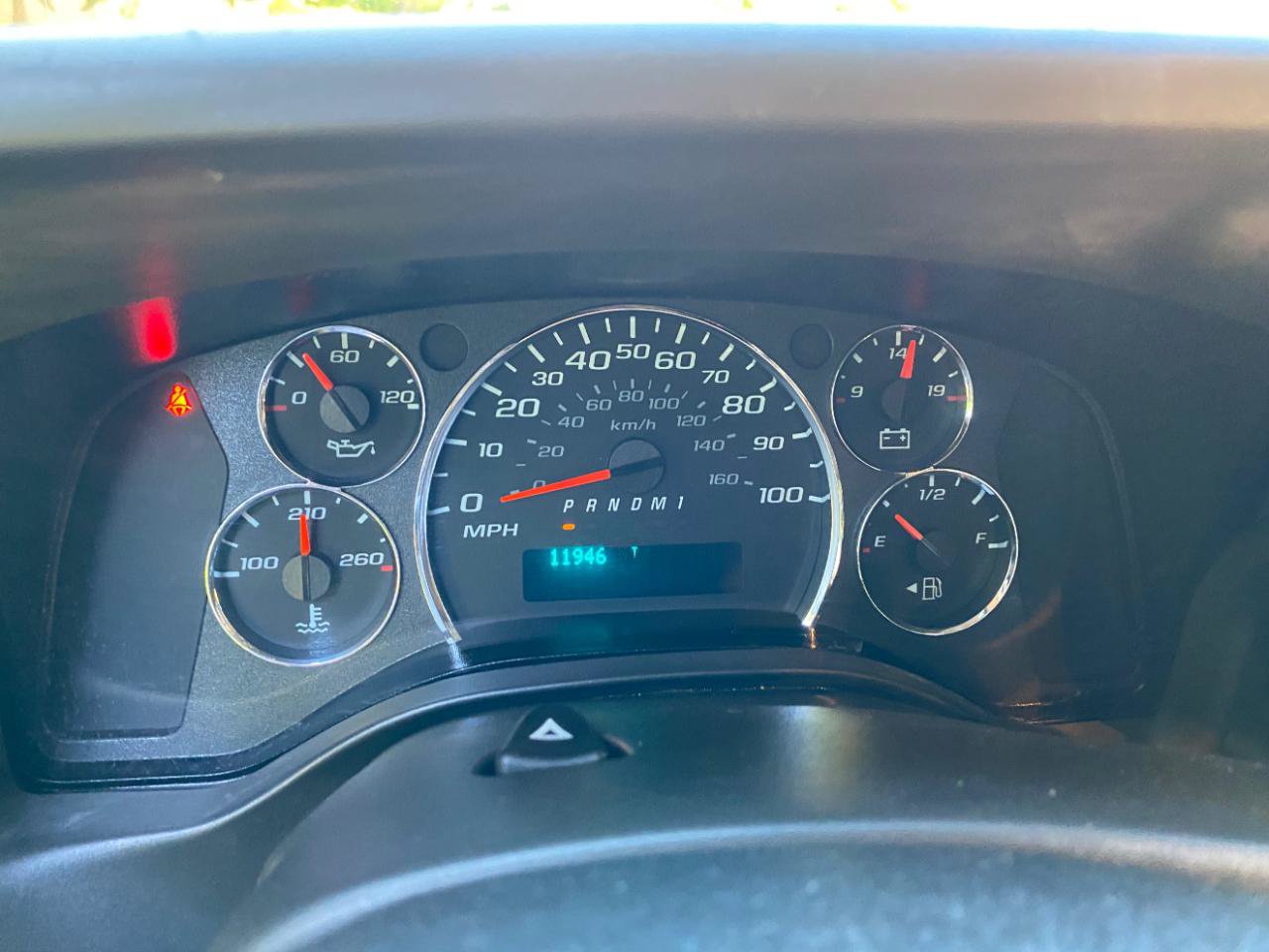 Used 2025 GMC Savana 2500 w/ Driver Convenience Package RWD image 34