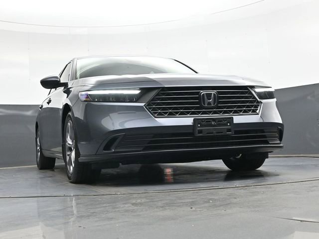 Used 2024 Honda Accord EX image 37