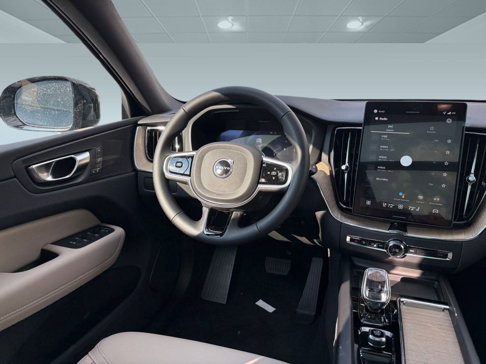 New 2026 Volvo XC60 B5 Plus w/ Protection Package Premier image 24