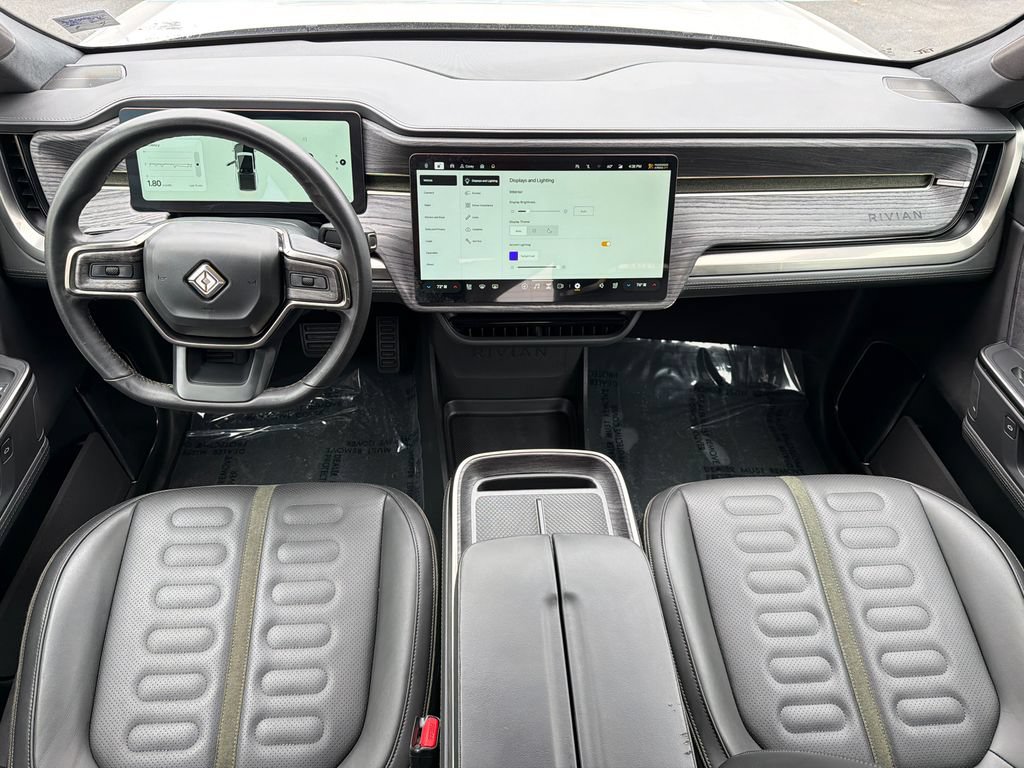 Used 2025 Rivian R1T Adventure AWD/4WD image 24
