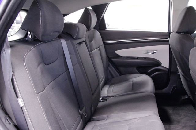 Used 2024 Hyundai Tucson SE image 17