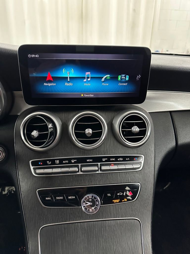 Used 2019 Mercedes-Benz C 300 4MATIC Coupe image 21
