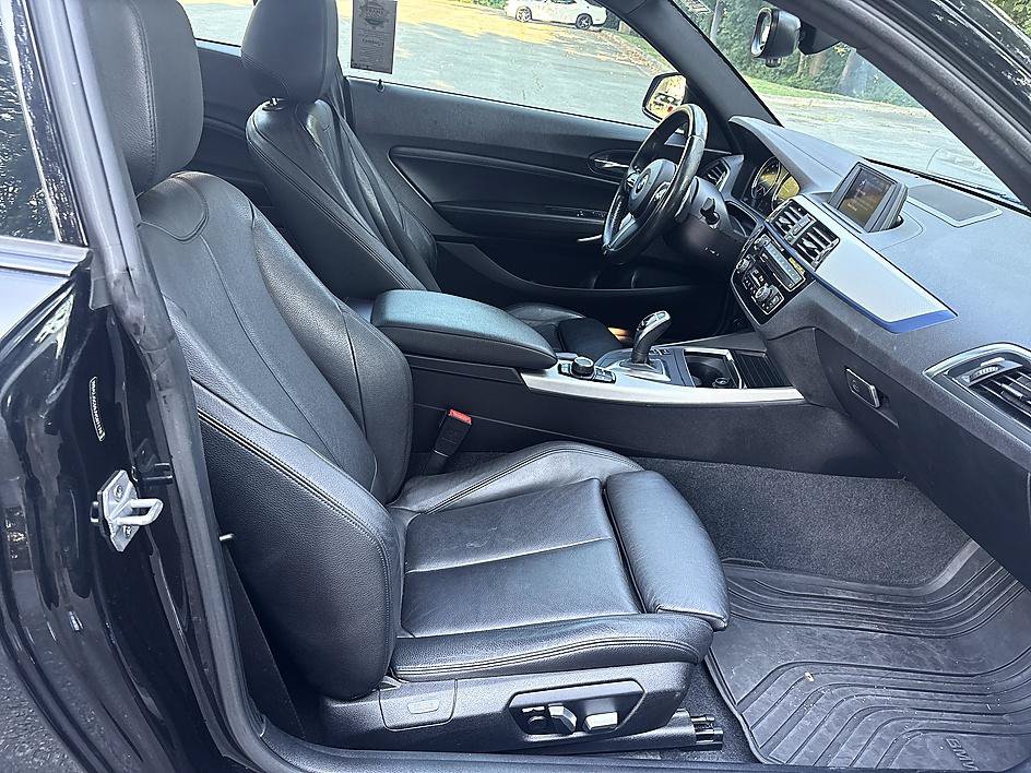 Used 2018 BMW M240i Coupe RWD image 19