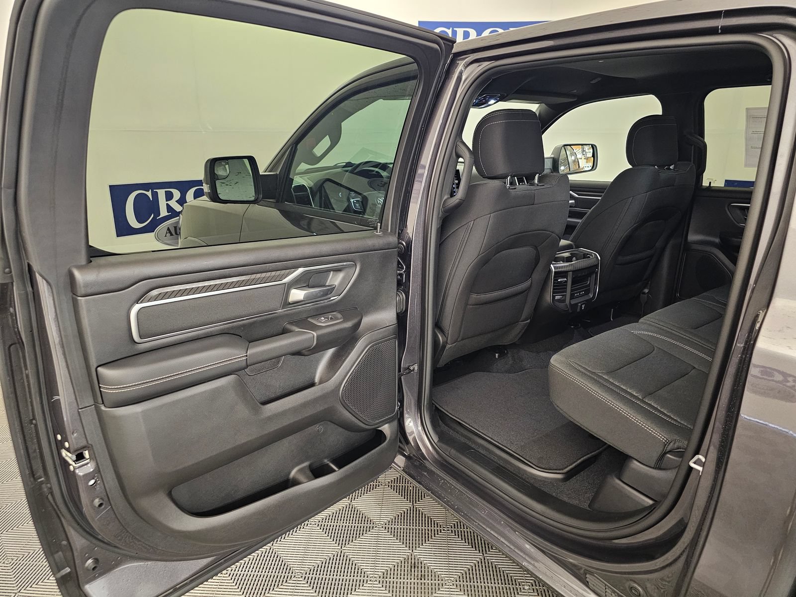 New 2026 RAM 1500 Big Horn AWD/4WD image 18