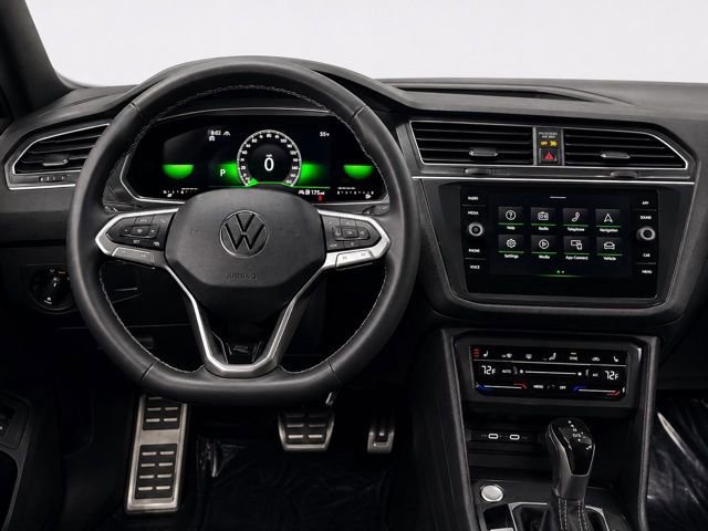 Used 2023 Volkswagen Tiguan SE R-Line AWD/4WD image 29