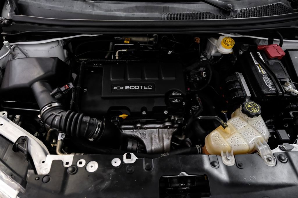 Used 2019 Chevrolet Sonic LT w/ Convenience Package image 49