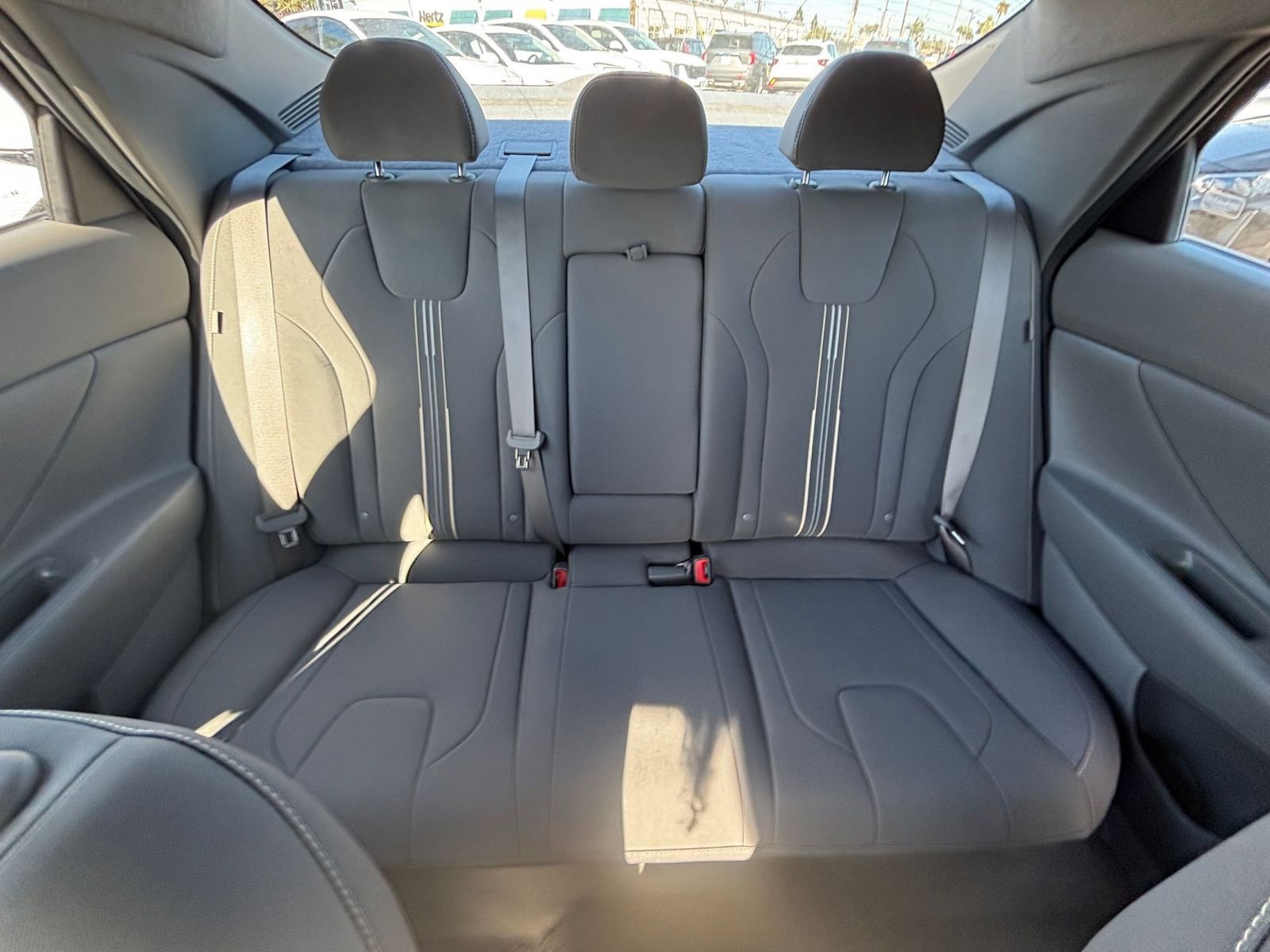 Used 2025 Hyundai Elantra SEL image 41