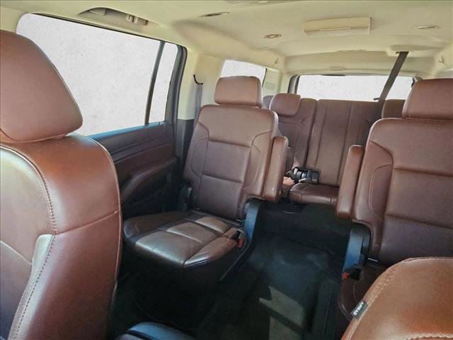 Used 2015 Chevrolet Suburban LTZ RWD image 13