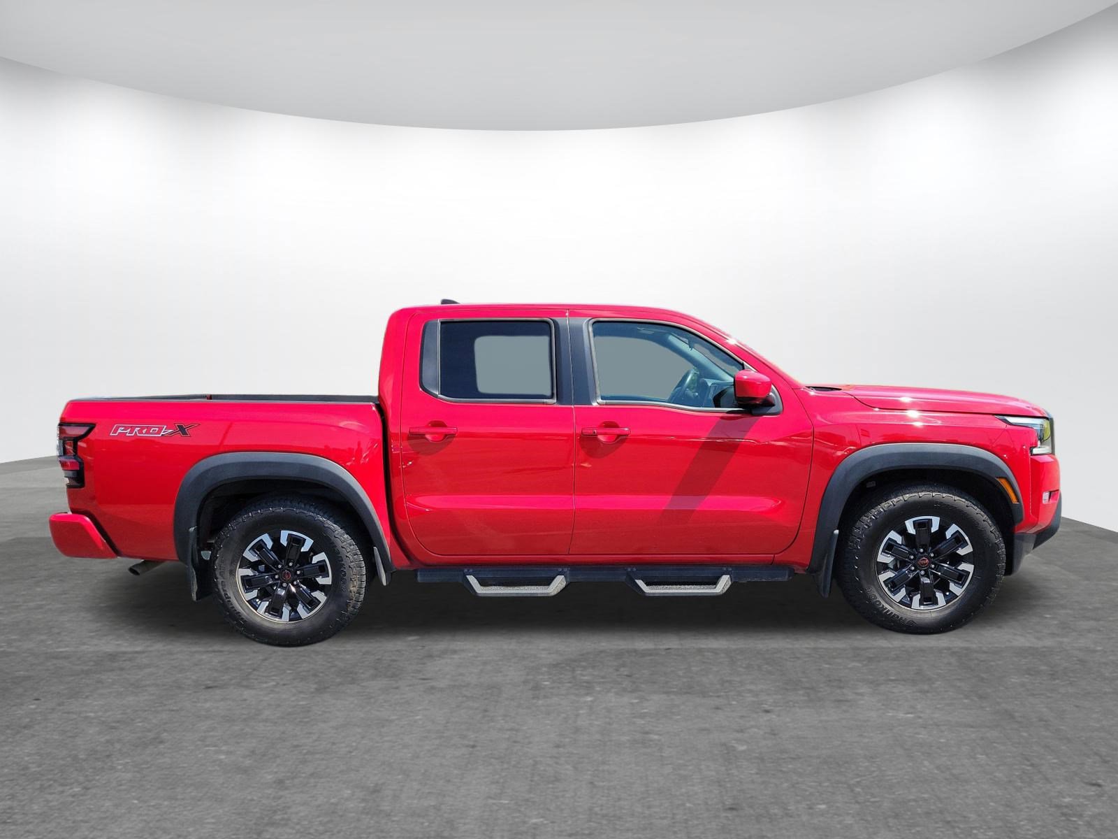 Used 2024 Nissan Frontier Pro-X w/ Tow Package image 2