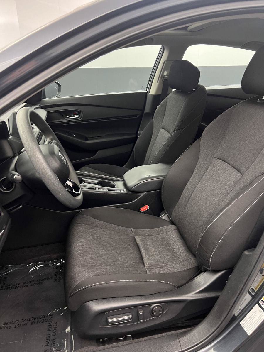 Certified 2023 Honda Accord EX image 4