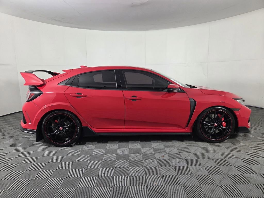 Used 2018 Honda Civic Type R image 4