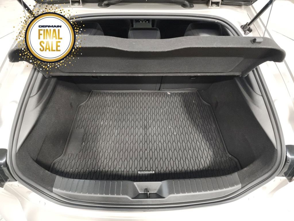 Certified 2025 MAZDA MAZDA3 Hatchback w/Premium Plus Pkg image 19