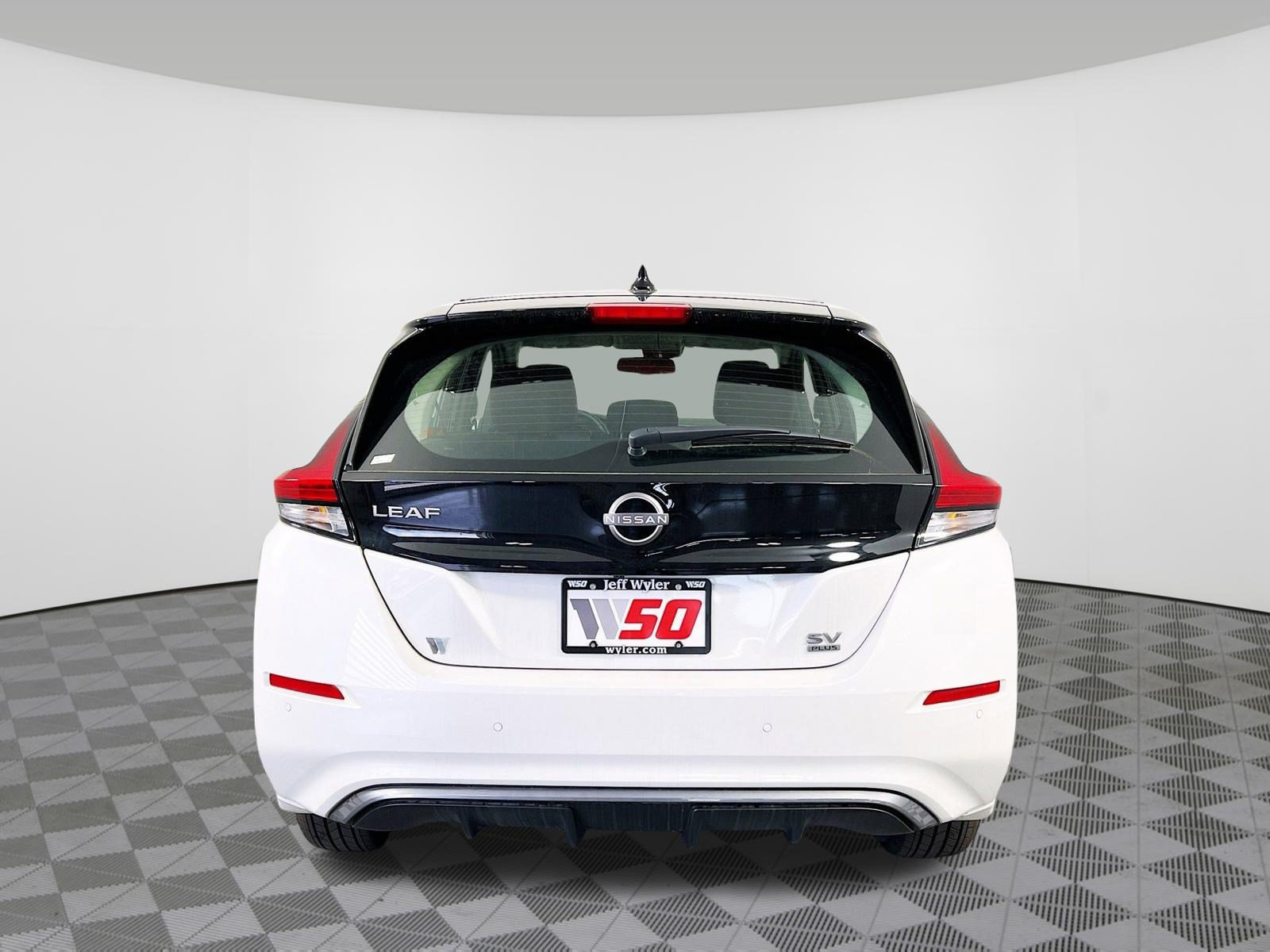 New 2025 Nissan Leaf SV Plus FWD image 27