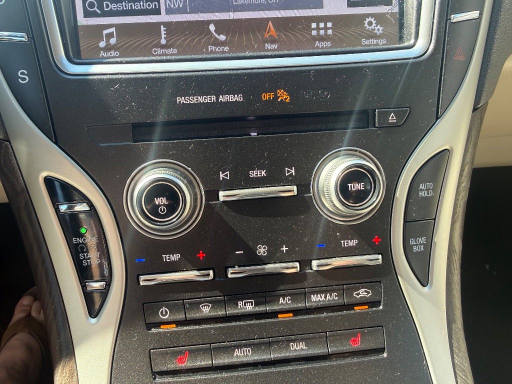 Used 2019 Lincoln Nautilus Select AWD/4WD image 15