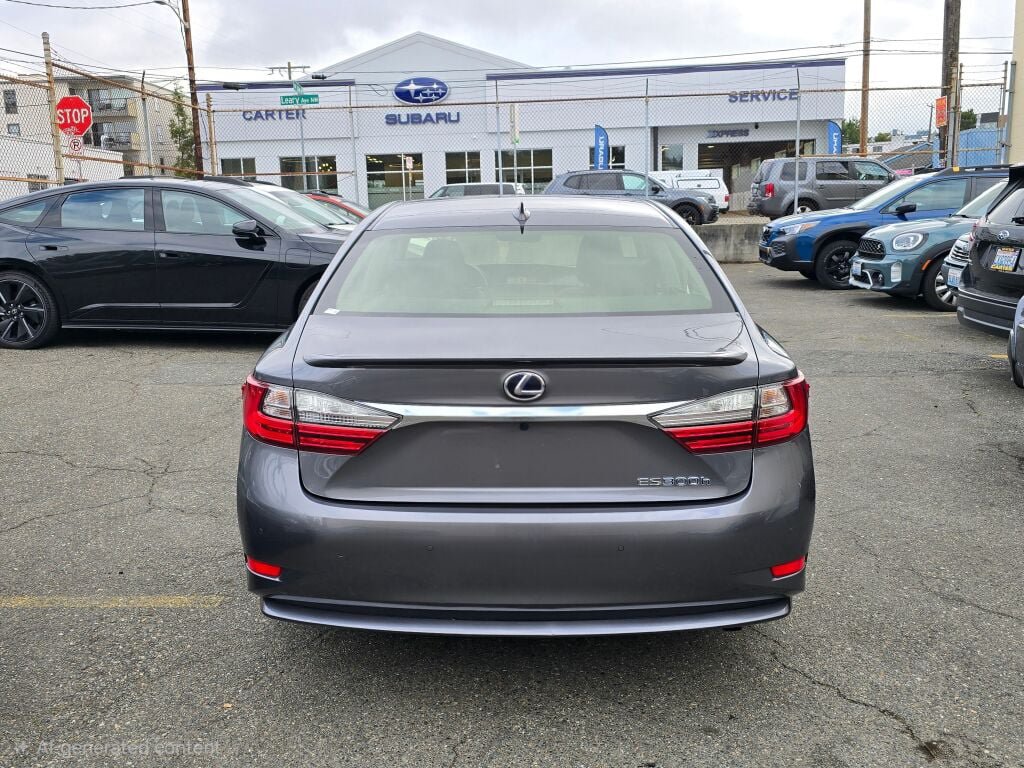 Used 2016 Lexus ES 300h w/ Navigation System Package FWD image 6