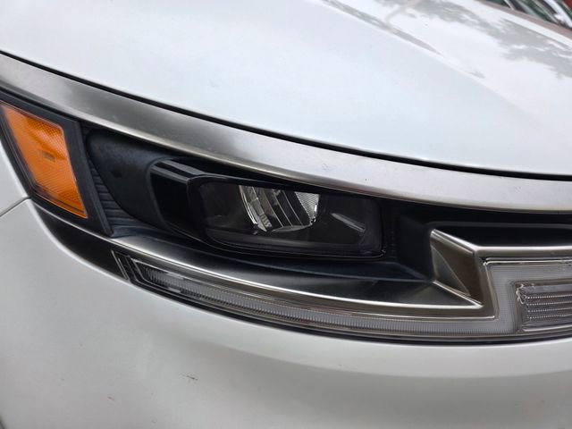 Used 2024 Kia Carnival SX FWD image 4