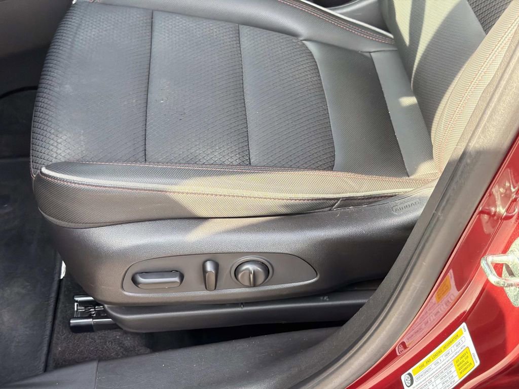 Used 2022 Chevrolet TrailBlazer RS w/ Convenience Package image 23