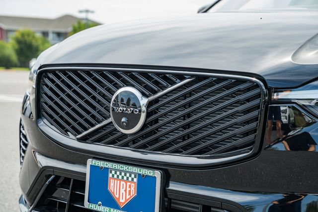 New 2026 Volvo XC60 T8 Ultra w/ Protection Package Premier AWD/4WD image 12