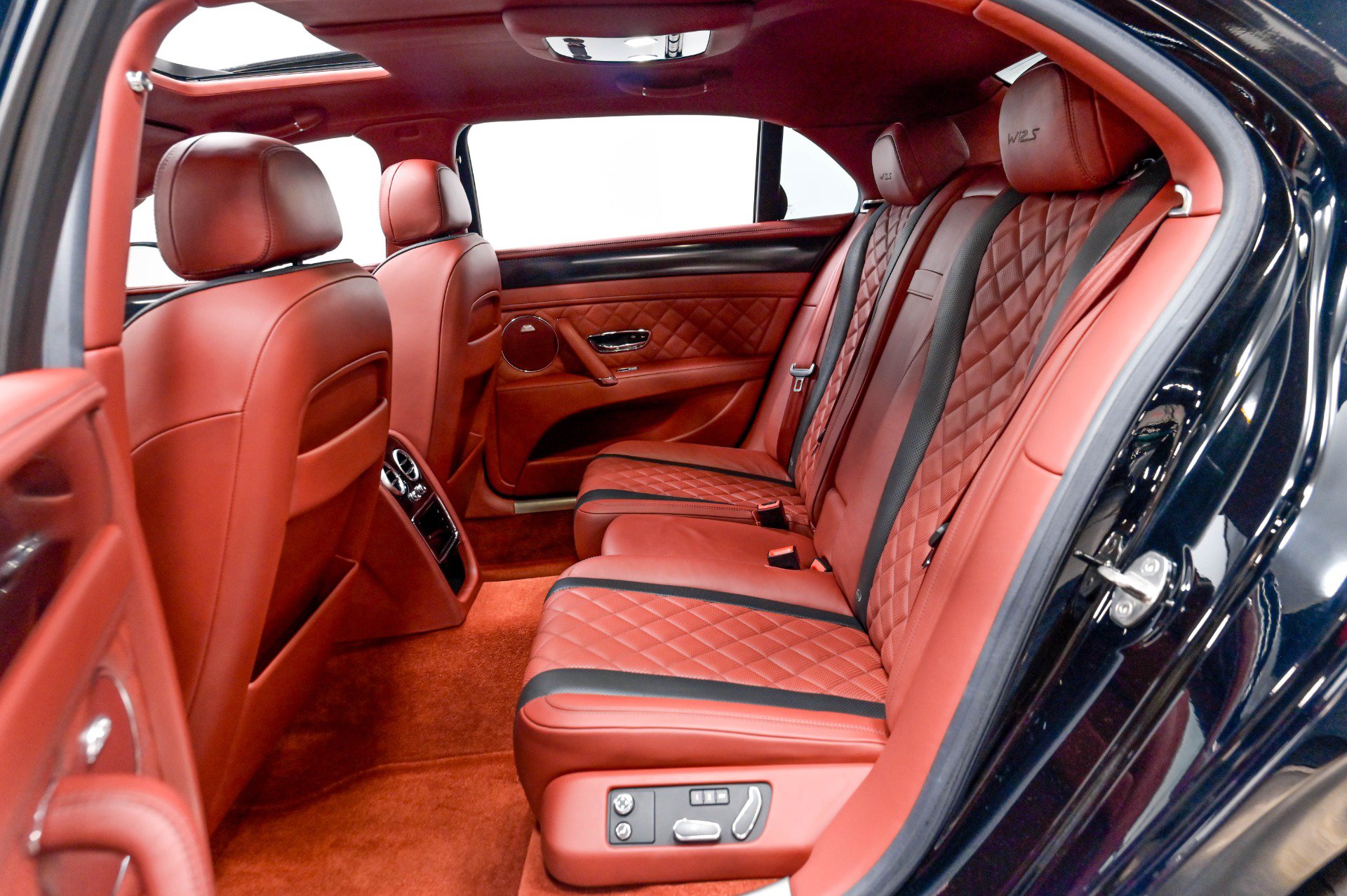 Used 2017 Bentley Flying Spur S W12 AWD/4WD image 66