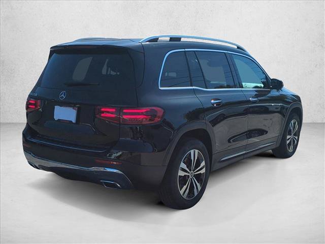 Used 2025 Mercedes-Benz GLB 250 image 8