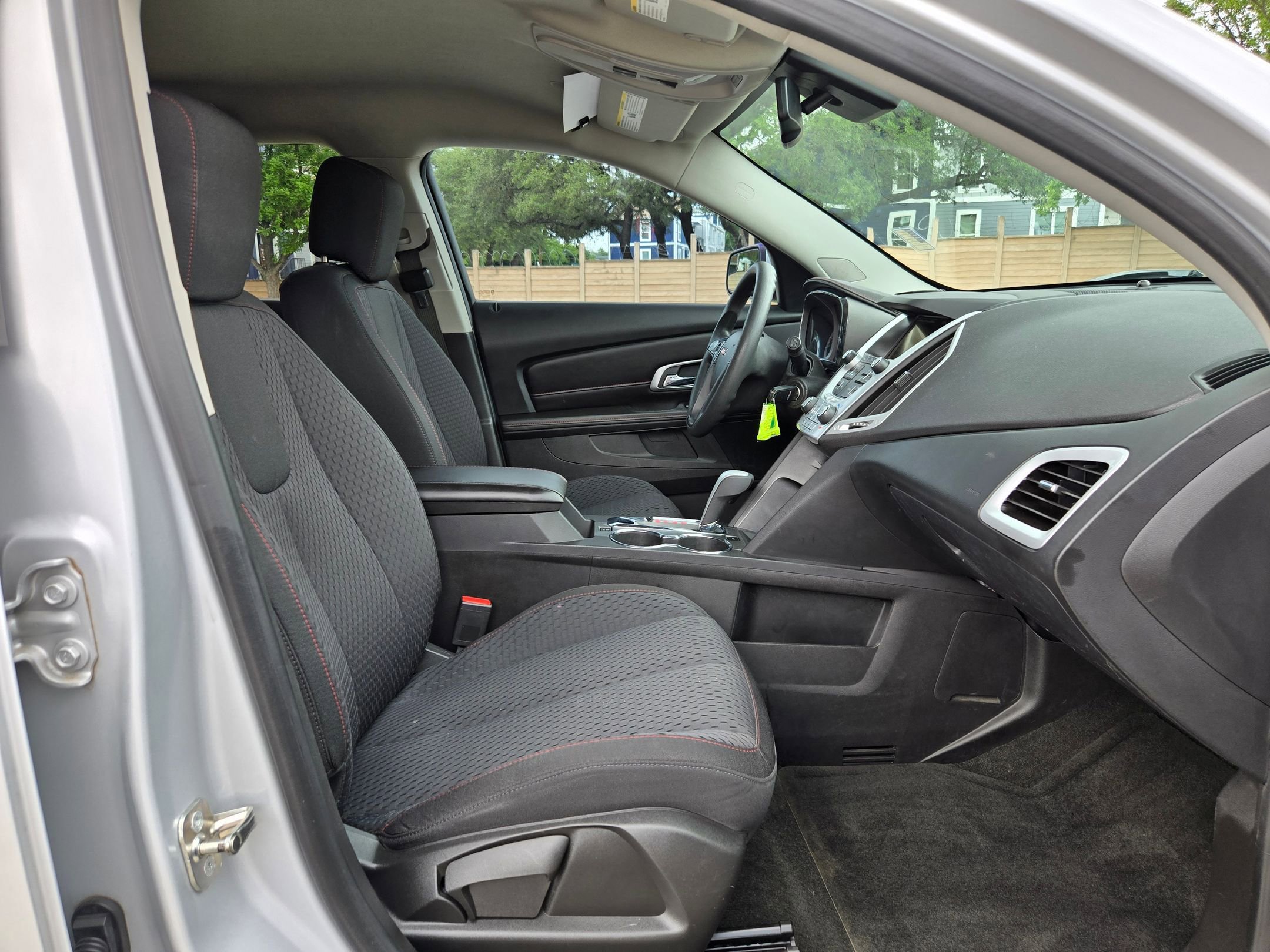 Used 2014 GMC Terrain SLE FWD image 28