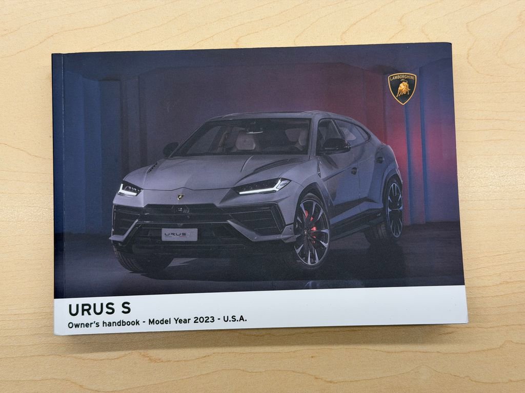 Used 2023 Lamborghini Urus S AWD/4WD image 47