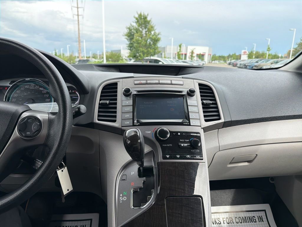 Used 2015 Toyota Venza LE AWD/4WD image 31