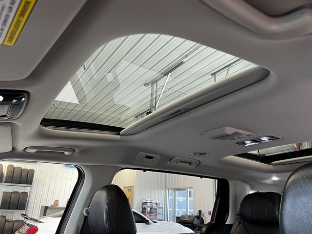 Used 2024 Kia Carnival SX Prestige image 60