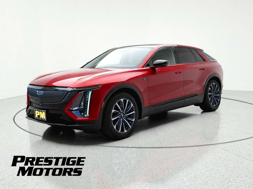 Used 2024 Cadillac Lyriq Sport AWD/4WD image 3
