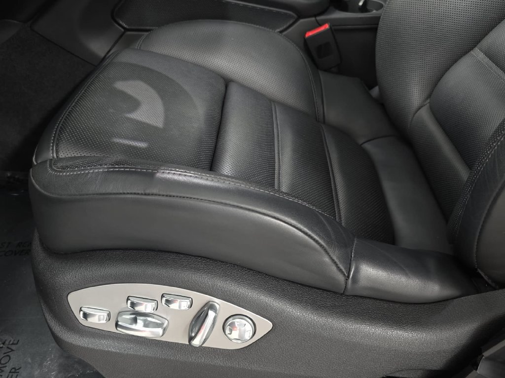 Certified 2024 Porsche Macan S AWD/4WD image 25