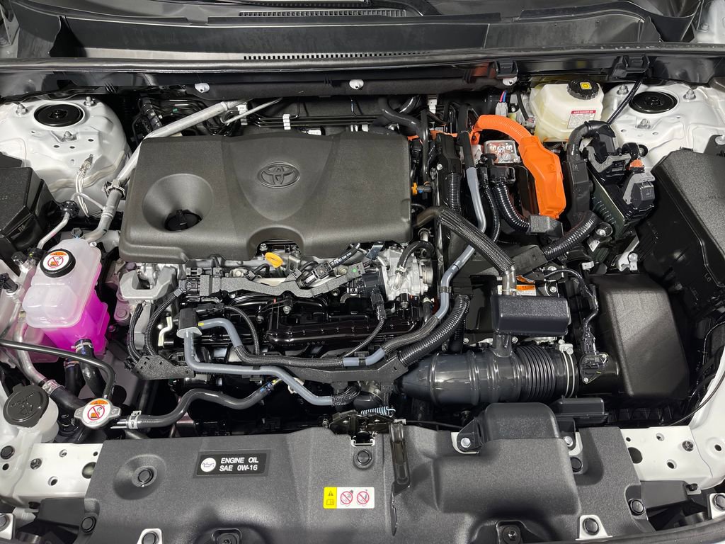 Certified 2025 Toyota RAV4 XLE AWD/4WD image 9
