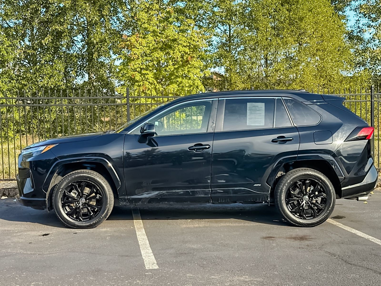 Used 2024 Toyota RAV4 SE AWD/4WD image 6