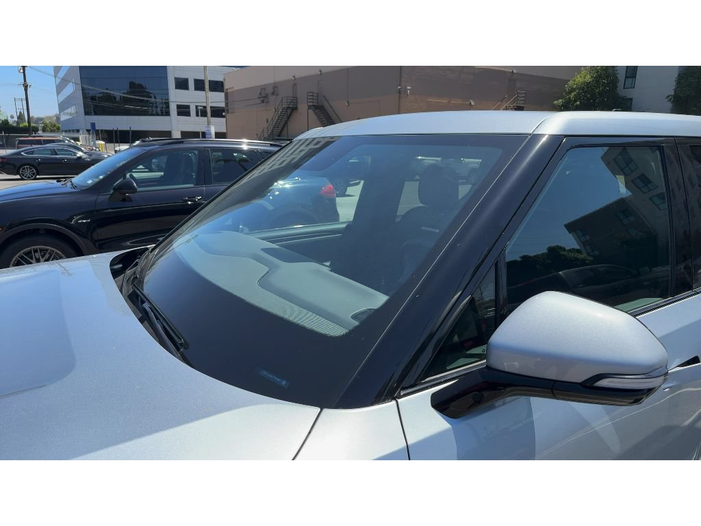 Used 2026 Rivian R1T Adventure AWD/4WD image 9
