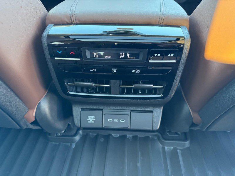 Used 2025 Acura MDX SH-AWD w/ Technology Package image 19