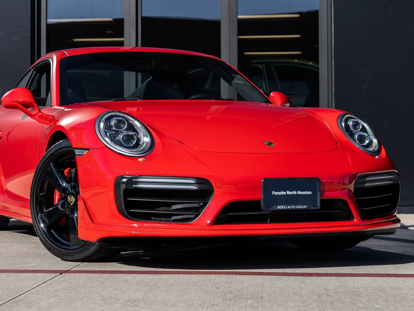 Used 2018 Porsche 911 Turbo image 9