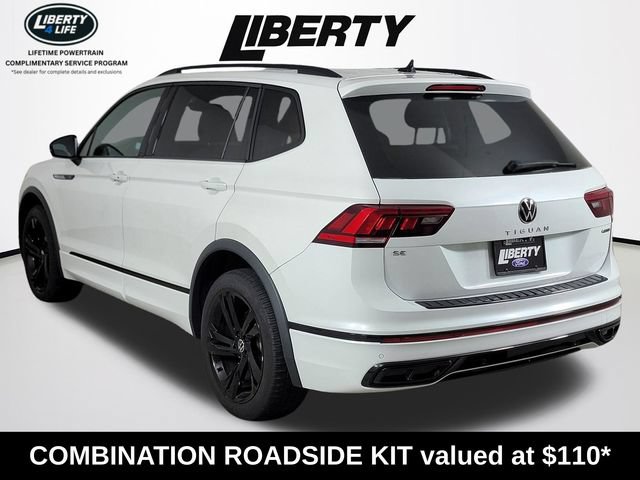 Used 2023 Volkswagen Tiguan SE R-Line AWD/4WD image 5