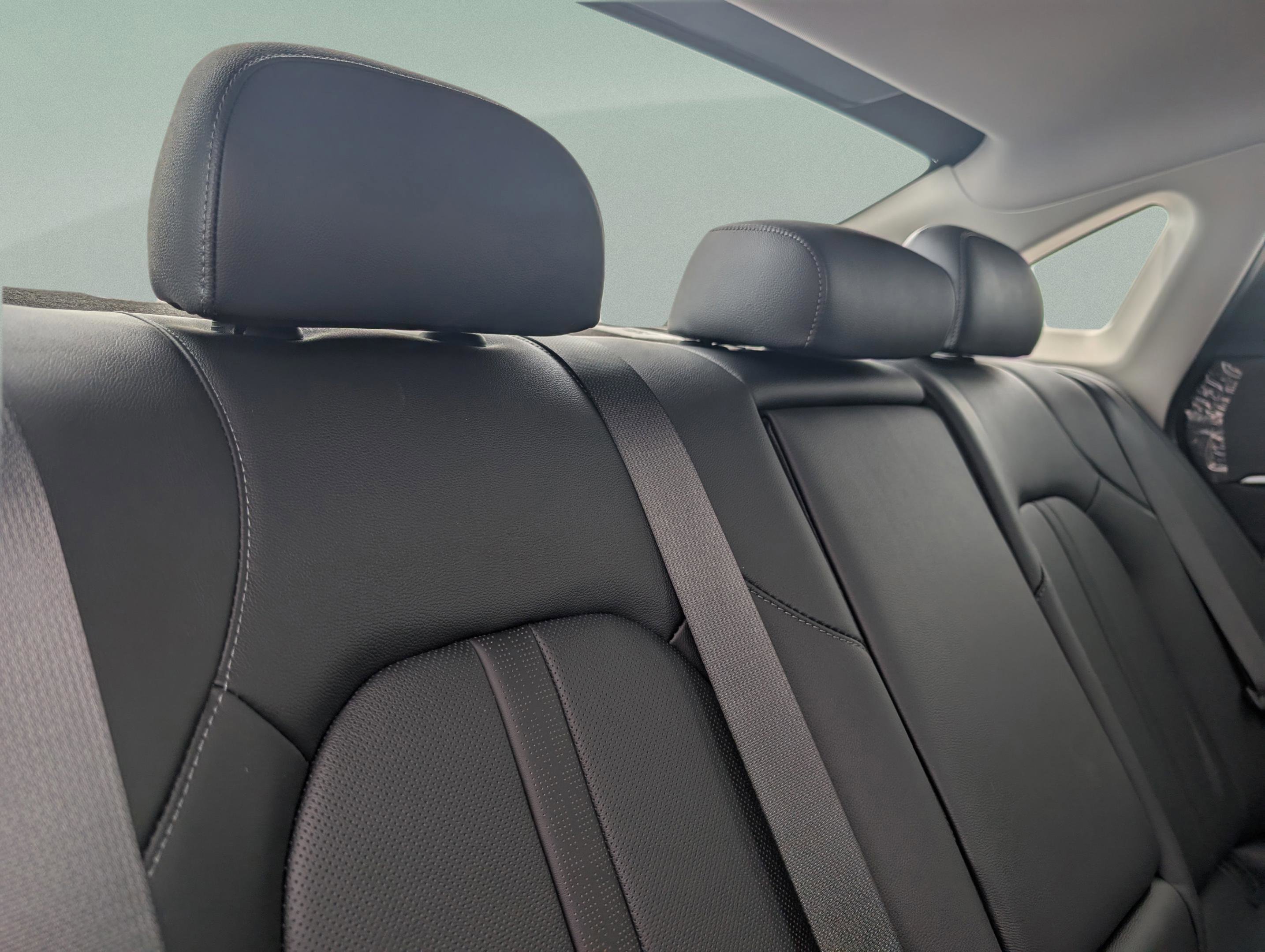 New 2025 Hyundai Sonata Limited image 22