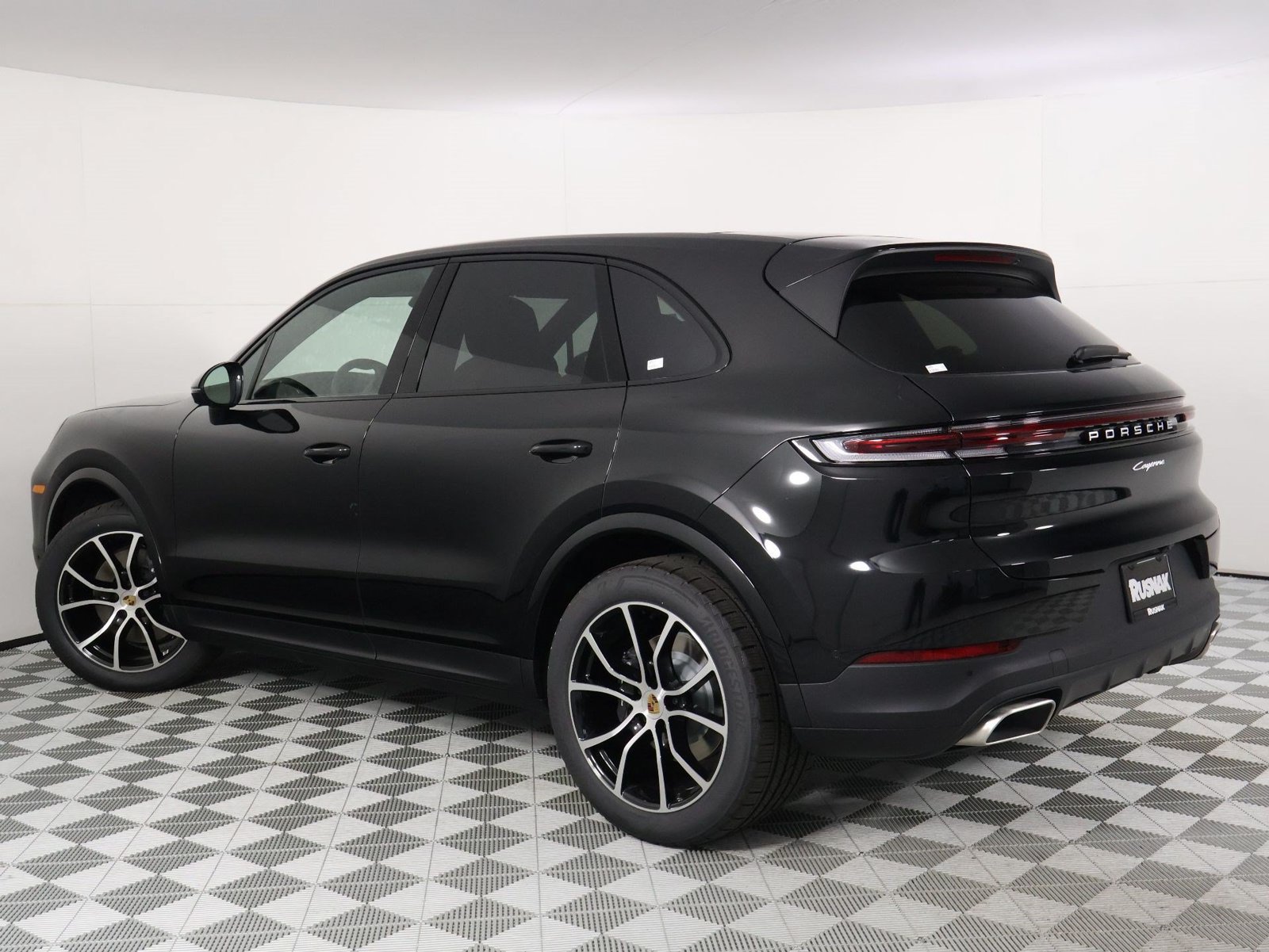 New 2026 Porsche Cayenne AWD/4WD image 3