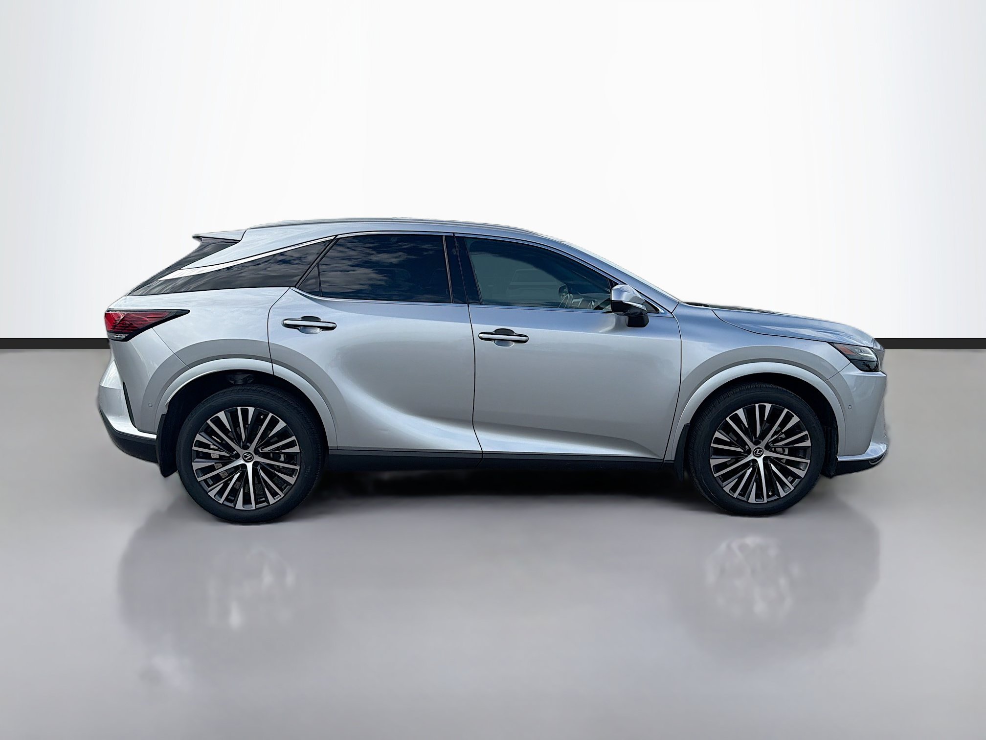 Used 2023 Lexus RX 350 w/ Cold Area Package AWD/4WD image 6