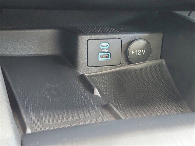 Certified 2023 Ford Escape ST-Line Select w/ Tech Pack #2 image 21