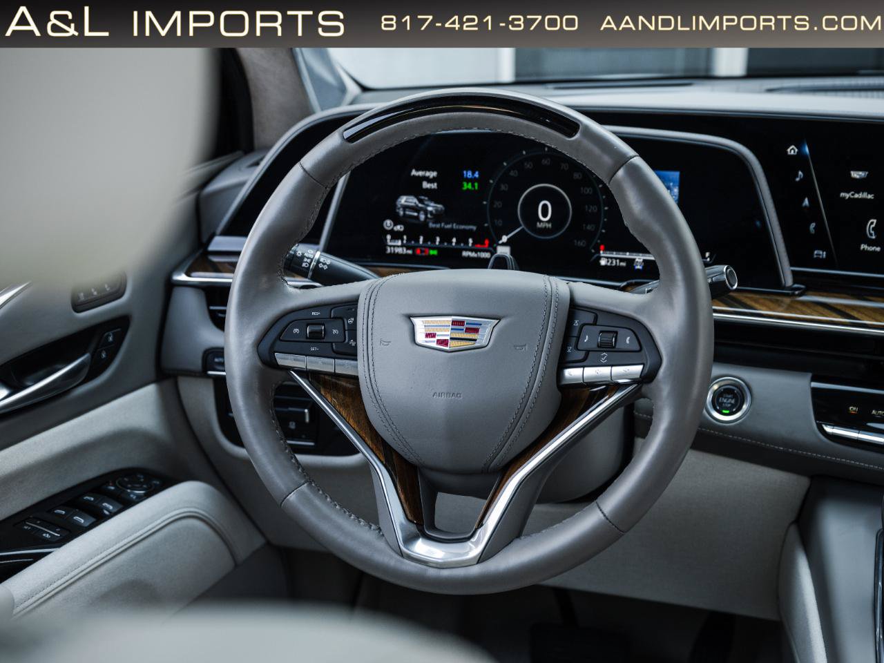 Used 2024 Cadillac Escalade Sport Platinum w/ LPO, ONYX Package AWD/4WD image 6