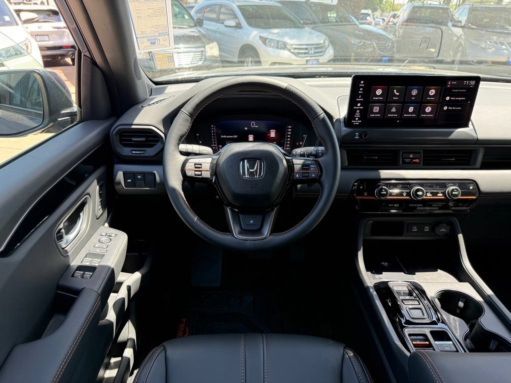 Certified 2026 Honda Pilot TrailSport image 4