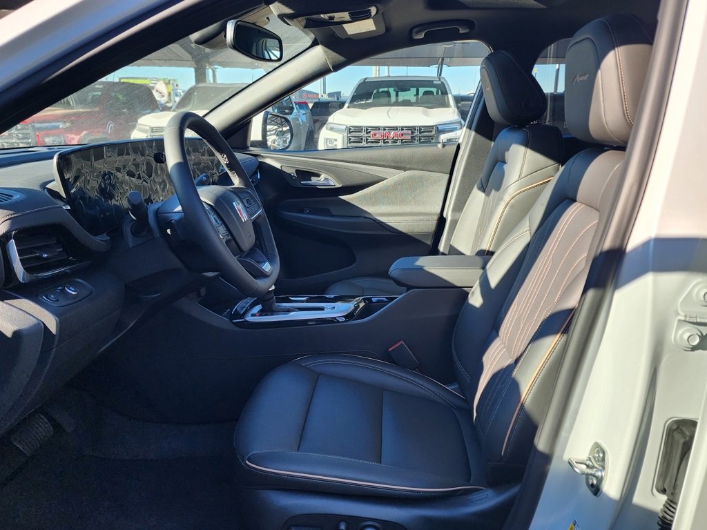 New 2026 Buick Envista Avenir image 15