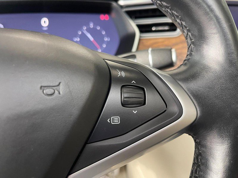 Used 2017 Tesla Model S P100D image 26